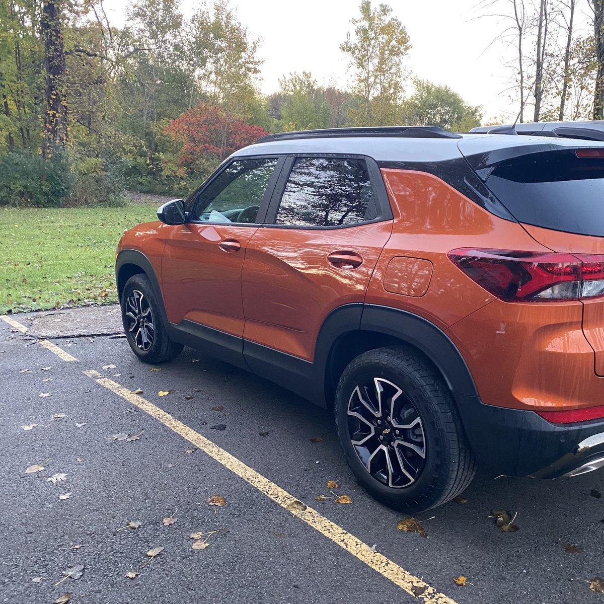 Gmac_daddy's tweet photo. Around this time last year I had $0 to my name and was dealing with a overwhelming feeling of worthlessness. Fast forward to today I have a good job and I purchased my first brand new car. Life works in mysterious ways you just gotta put your head down and keep pushing. https://t.co/LwwlU87L7X