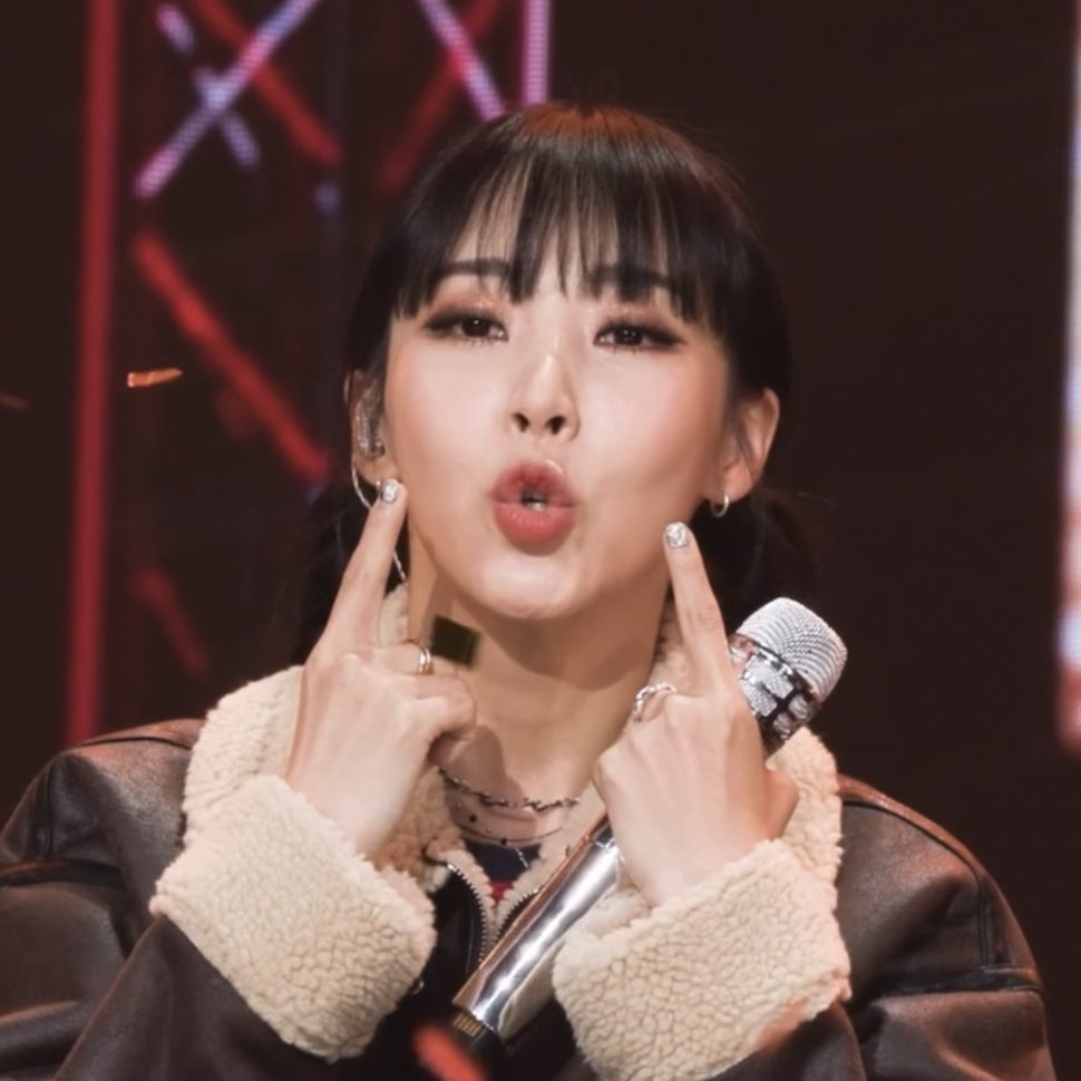 난 햄냥이든 햄끼든 상관없어
어차피 문별이는 뺙이니까🐥