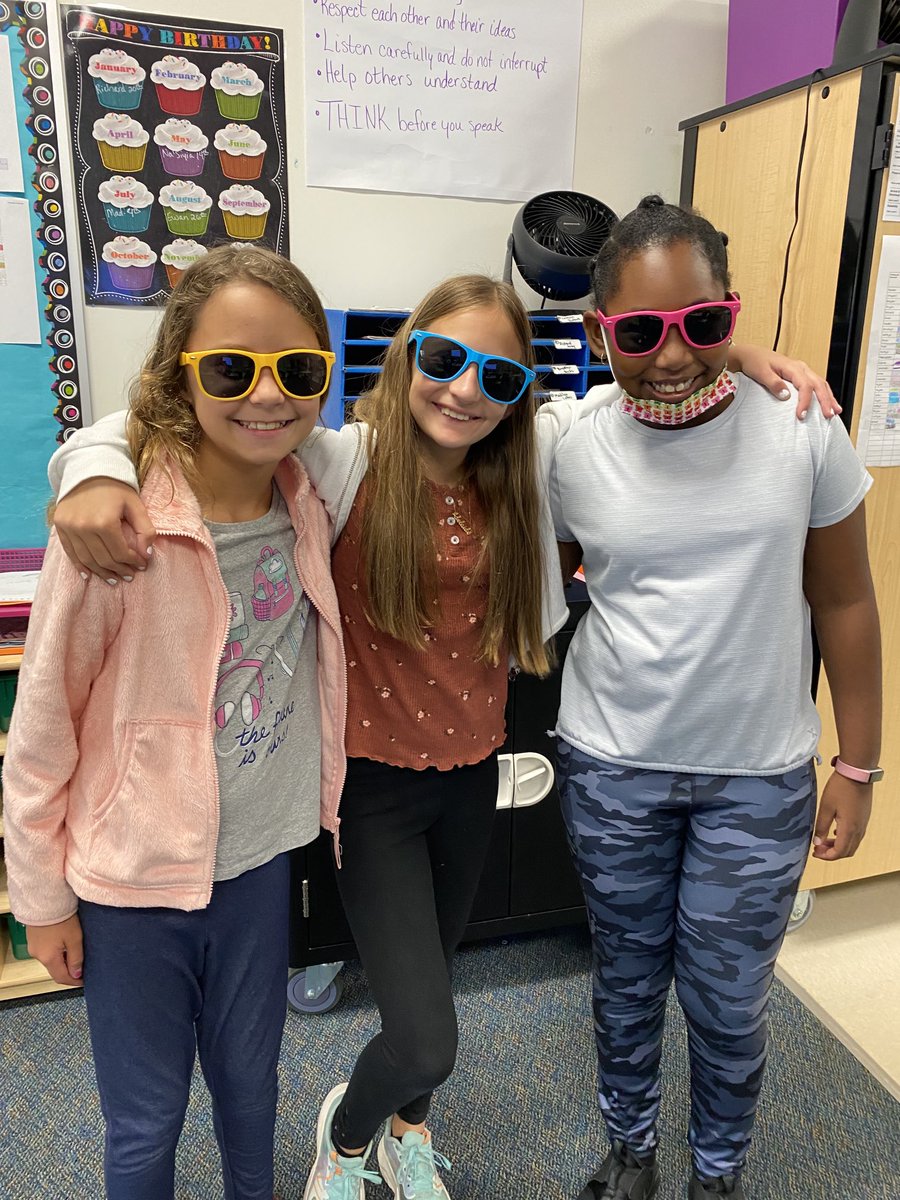 I spy students that have earned enough Class Dojos for wearing sunglasses in class today😎⁦<a href="/pgesflyers/">Pleasant Grove Elem</a>⁩ ⁦<a href="/PGES_PTA/">Pleasant Grove PTA</a>⁩ ⁦<a href="/PGES5th/">PGES 5th Grade</a>⁩ ⁦<a href="/ClassDojo/">ClassDojo</a>⁩