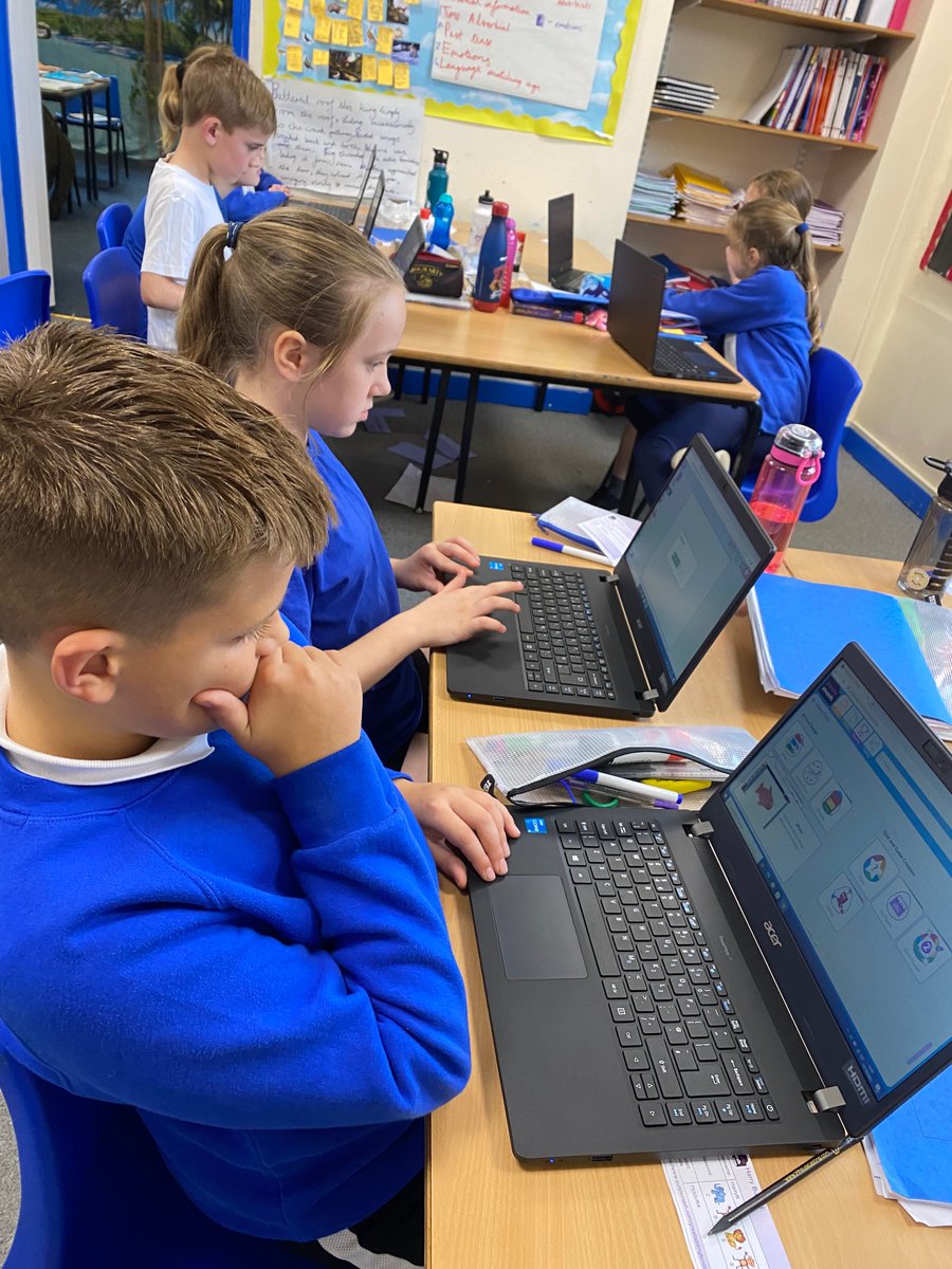 GtAddPrimary's tweet photo. An exciting computing lesson for Rockingham this afternoon! https://t.co/PWNvMvDxum
