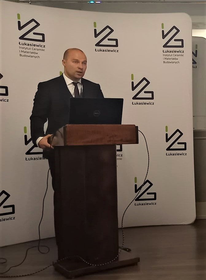 InstCeramiki's tweet photo. Zakończył się ostatni dzień X Konferencji Naukowej. W ostatniej V sesji udział wzięli: Katarzyna Kiprian, Michał Ciuła - #MLBE, #politechnikakrakowska, Anna Rolka, Viktor Sinelnikov, Szymon Kasprzyk. https://t.co/EVUj3Cp3Fg