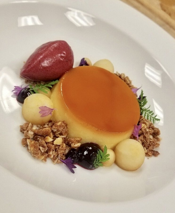 ChathamBarsInn's tweet photo. Happy National Dessert Day from our talented pastry chefs! Desserts from our STARS restaurant:
* PUMPKIN CUSTARD NAPOLEON 
* GINGER CRÈME CARAMEL
* VANILLA BLACK SESAME CHIBOUSTE 
* BLACK FOREST FLOURLESS CHOCOLATE CAKE #NationalDessertDay #CapeCod @preferredhotels @VisitCapeCod https://t.co/LtkusI9Zxh