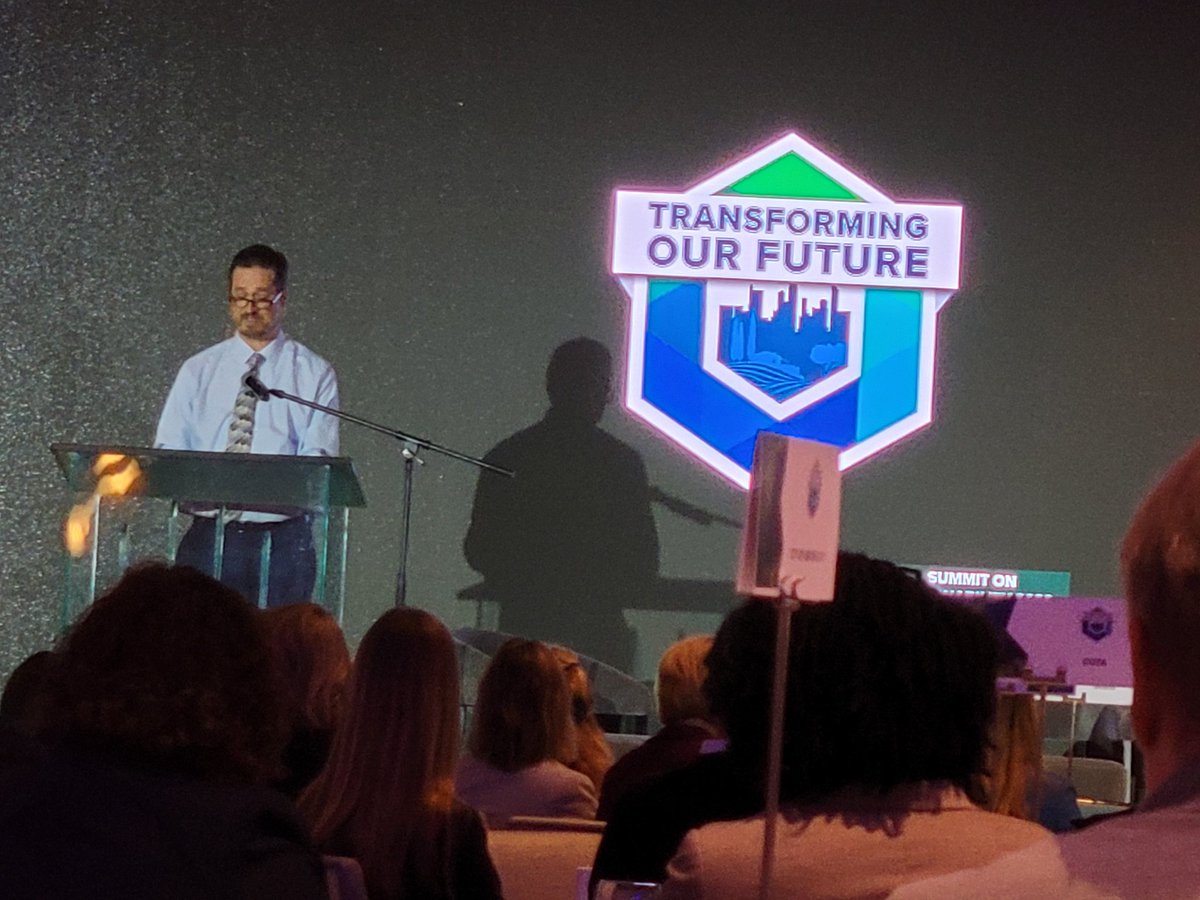 OHUrbanCounties's tweet photo. Alan Walts opening address lands well as he shares ways in which the Ohion region can create a more sustainable future for all people. Regardless of race, economic status and zip code. #MORPCSummit22 https://t.co/1ZtzcV1shT