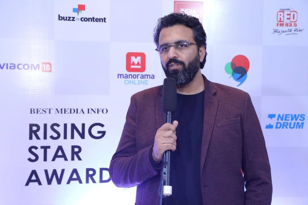 ARMDigital's tweet photo. Mr. @ritzingh, co-founder and MD at #ARM Worldwide graced the stage at The Rising Star Awards, 2022 as a facilitator to present awards to the bright up-and-coming youngsters in the industry for their exceptional work.
#ARMWorldwide #DigitalIndustry #Awards https://t.co/PTlGlsn6wI