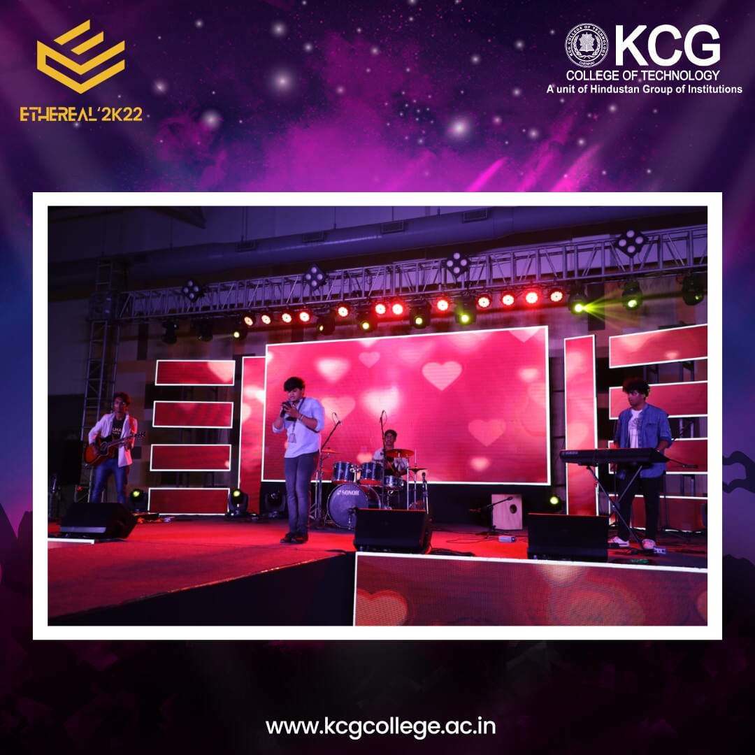 KCGtechnology's tweet photo. It was a battle of the bands at the Music Band Competition at KCG Ethereal 2K22 as various teams rocked the stage with their stellar performances!
#KCGCollege #KCGEthereal #Ethereal2K22 #musicband #musicfest #musician #college #collegeculturals #collegelife https://t.co/nIi53Q4foG