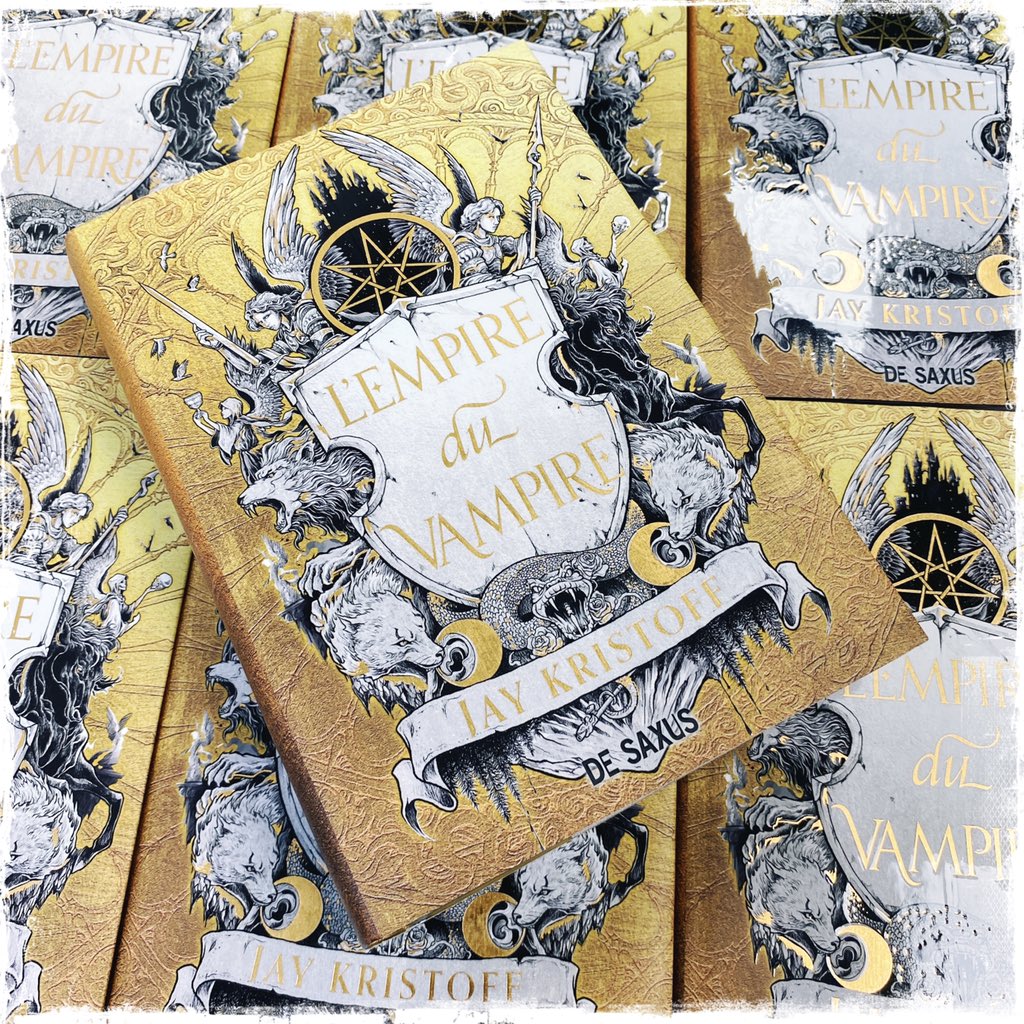 misterkristoff's tweet photo. A moment of appreciation for the beauty that is the @DeSaxus tour edition of EMPIRE OF THE VAMPIRE 😍 

Lyon tomorrow! https://t.co/rDwi58AaCG