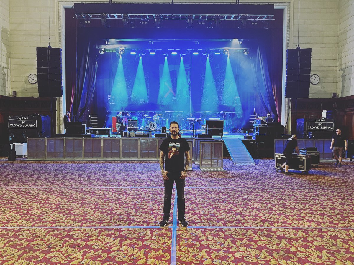 frankturner's tweet photo. When I was 14, I came to Southampton Guildhall for an unsigned battle of the bands showcase. I stood right here with my best friend Chris (of @eatbeforeswim) and we dreamed that one day, we’d be on that showcase gig ourselves. Always pretty moving to be back here for a show. https://t.co/c6UwDncqgN
