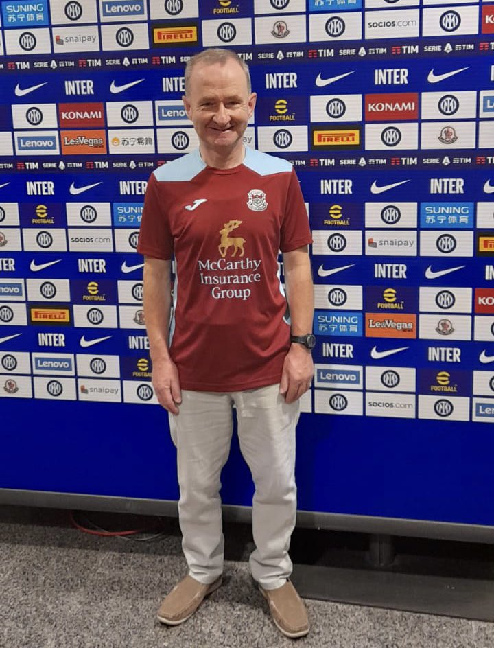 CobhRamblersFC's tweet photo. ๐ท Club President Michael Geasley in the San Siro this week ๐ฎ๐น
A Ramblers gent.
#RamsOnTour ๐ https://t.co/gR6Q6VFcGd