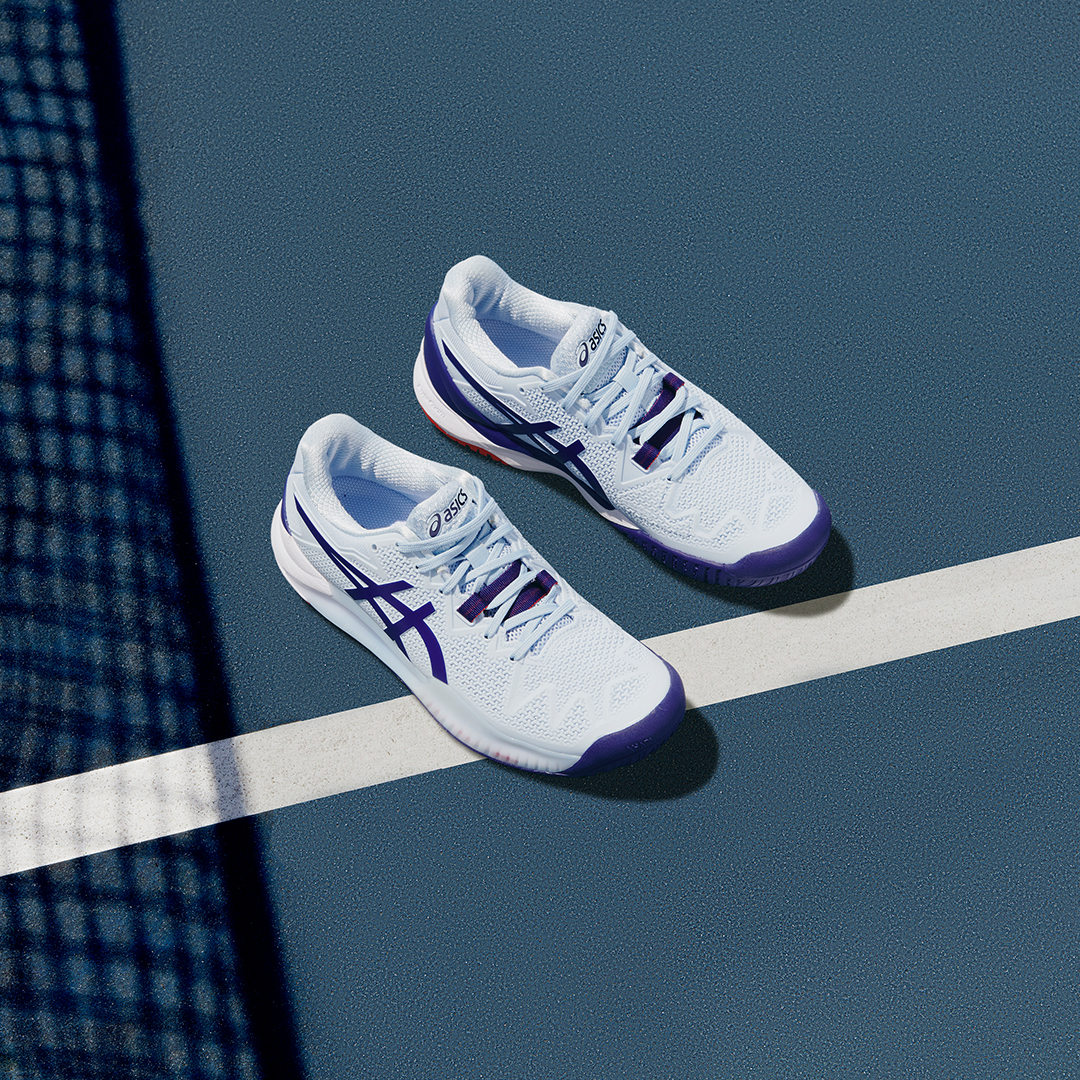 ASICSTennis's tweet photo. The #GELRESOLUTION 8 gives you all the comfort you need for long matches on court and to help you lift your game. 💜🎾 #ASICSTennis https://t.co/1p7ODJnmIJ