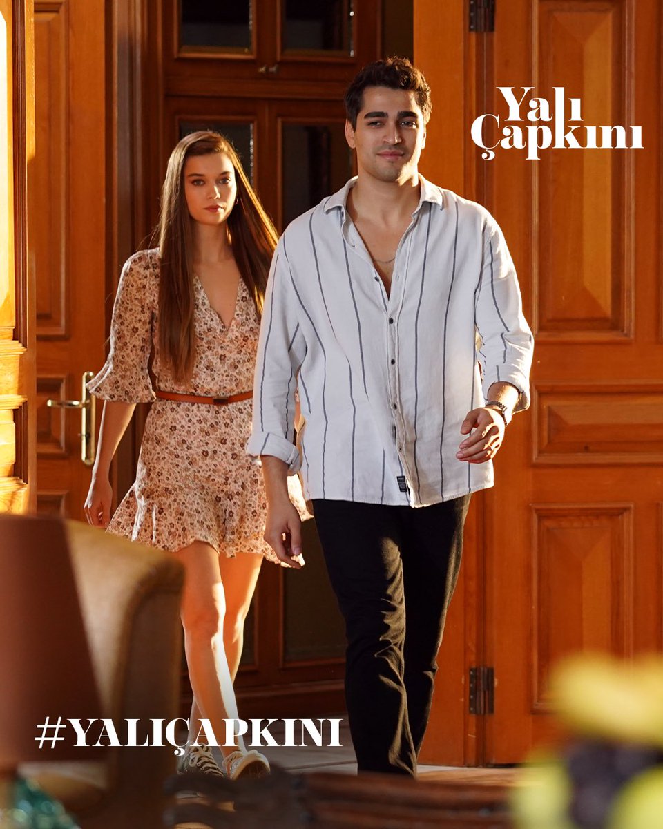 yalicapkinidizi's tweet image. Yalı Çapkını yeni bölümüyle bu akşam 20.00’de @startv ‘de.⁠
⁠
Bölüme dair tahminlerinizi #YalıÇapkını etiketi ile yorumlara bırakın!⁠
⁠
#YalıÇapkını bir @OGMPictures yapımıdır.⁠