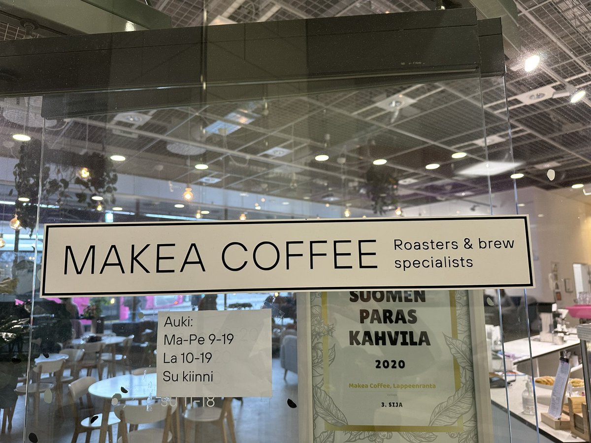 MikaTiira's tweet photo. Vapaapäivän kahvihetki paikallisessa #makeacoffee https://t.co/zxbYGqHsNc