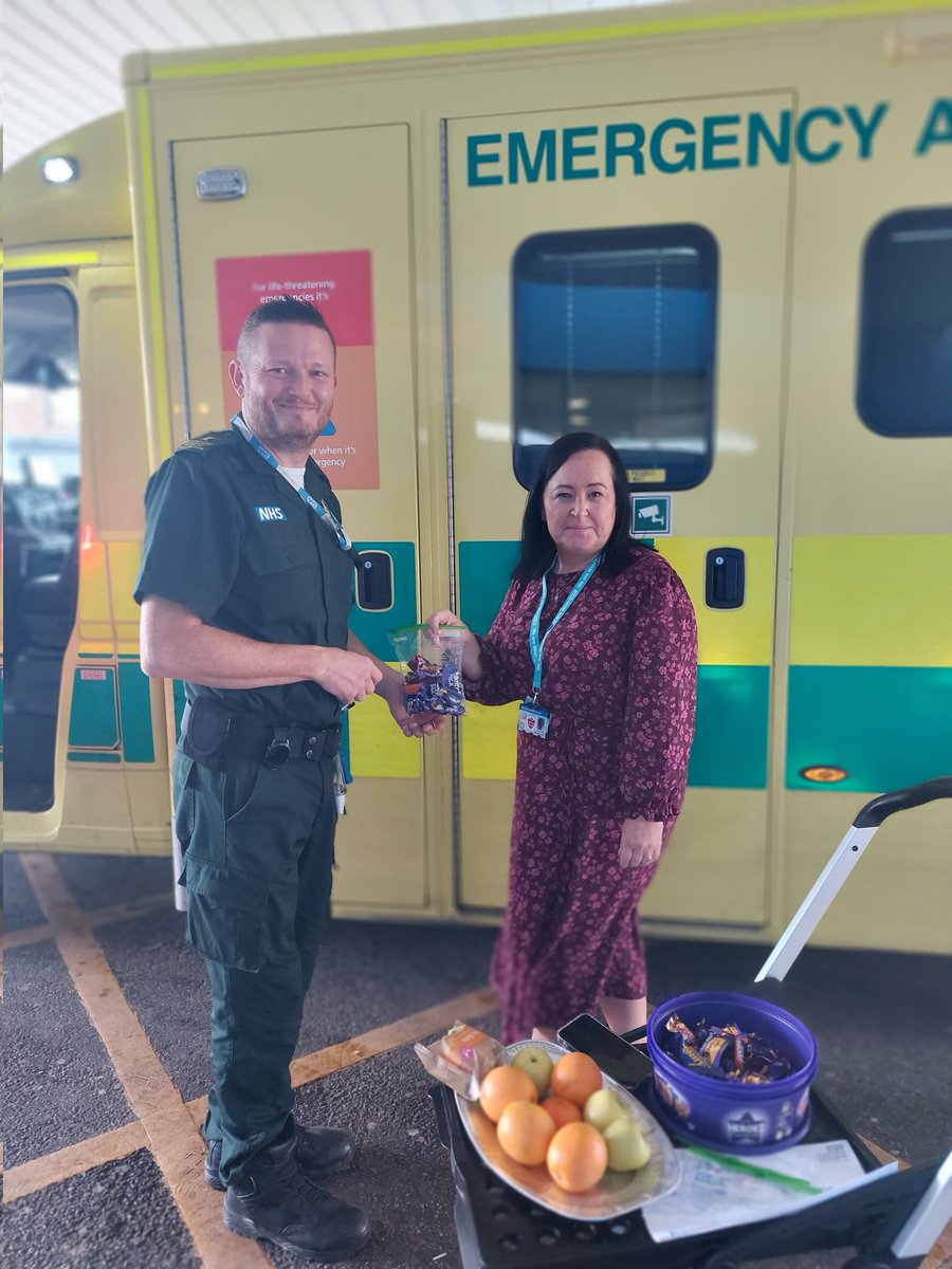 Clinical Education Team (@whhclinicaled) on Twitter photo What a lovely gesture from our lead AHP <a href="/shellsm1th/">Michelle Smith</a> <a href="/WHHNHS/">WHH 🏥</a>, appreciation bags for the visiting paramedics <a href="/NWAS/">National Weather Association</a> on #AHPsDay <a href="/Kimberley_S_J/">Kimberley S-Jamieson</a> <a href="/WHHAHPs/">WHH AHPs</a> <a href="/WHHPeople/">WHHPeople</a> What a lovely gesture from our lead AHP <a href="/shellsm1th/">Michelle Smith</a> <a href="/WHHNHS/">WHH 🏥</a>, appreciation bags for the visiting paramedics <a href="/NWAS/">National Weather Association</a> on #AHPsDay <a href="/Kimberley_S_J/">Kimberley S-Jamieson</a> <a href="/WHHAHPs/">WHH AHPs</a> <a href="/WHHPeople/">WHHPeople</a>