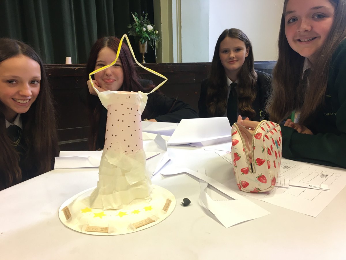 christofidelis's tweet photo. Year 8 had a great morning taking part in a STEM workshop run by @Airbus and #EngineeringDevelopmentTrust - thanks to all who took part @CHSC_Science #STEMeducation #Science https://t.co/3yUJzMpVEb