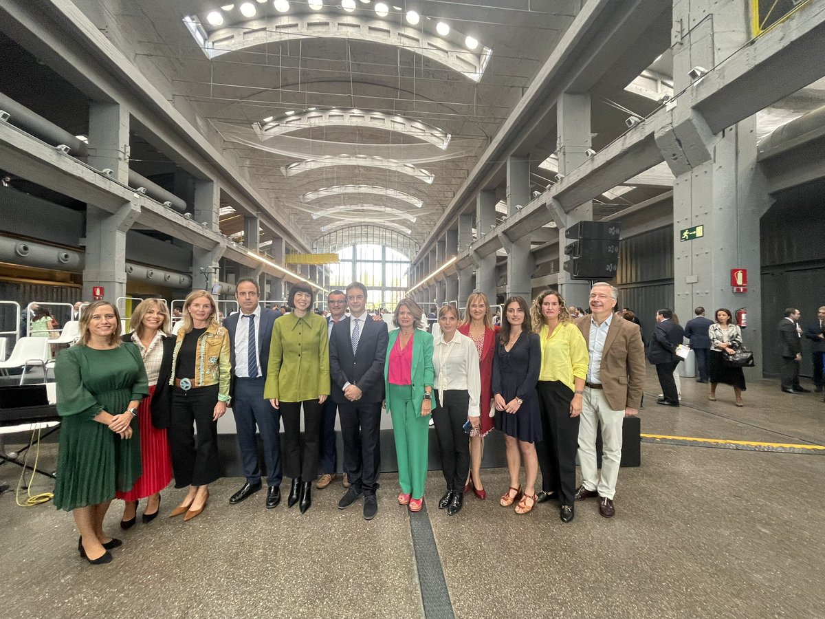 El equipo <a href="/MINDS_Master_/">MINDS_Master</a> participa en el evento <a href="/Cotec_Innova/">Fundación Cotec</a> con la presencia de Su Majestad el Rey <a href="/CasaReal/">Casa de S.M. el Rey</a> y de la Ministra Diana Morant <a href="/DianaMorantR/">Diana Morant</a>. Un evento de referencia para todos
