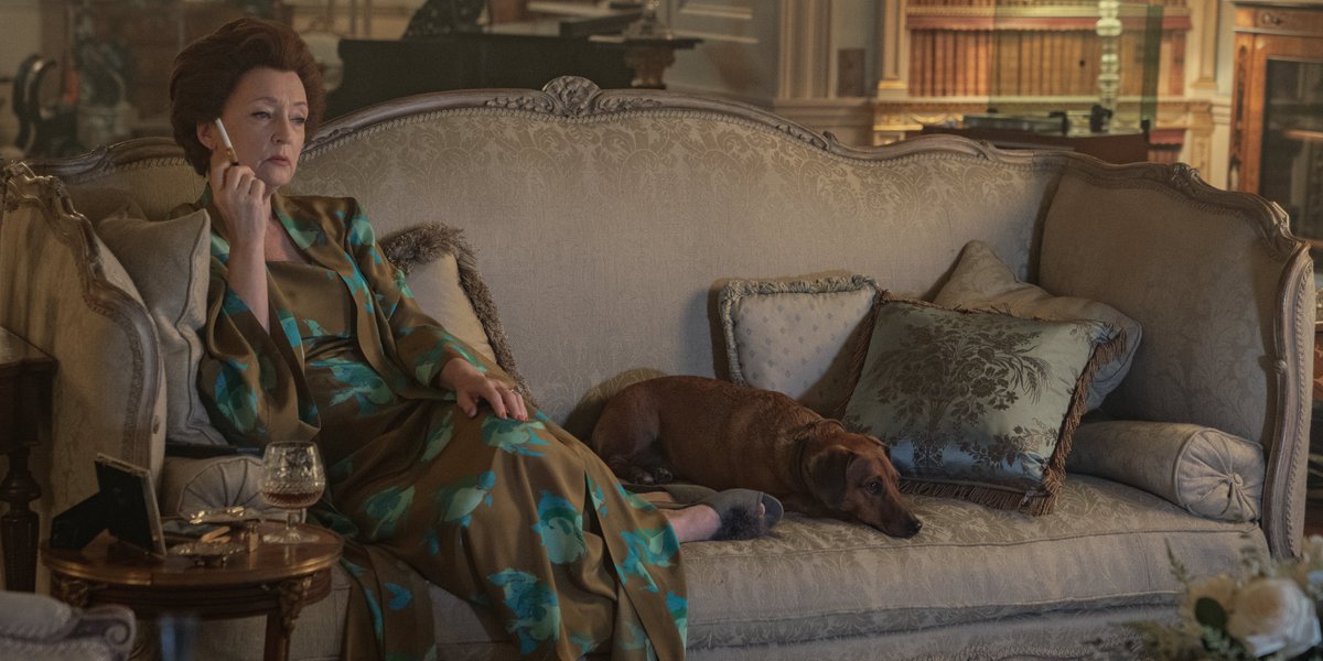 netflix's tweet photo. New season, new decade, new cast. 

A first look at Season Five of The Crown, arriving November 9 https://t.co/HFN23bVqD1