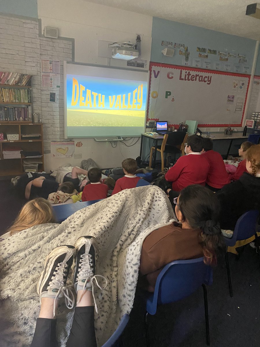 P7/6 and 6/5 got together for a BB Cinema Experience! We got nice and cosy and enjoyed watching a movie together as a lovely end of term treat! We loved having some popcorn and bringing in blankets to make it extra special! <a href="/GiraudMrs/">Mrs Giraud</a> <a href="/BrambleBraeSch/">Bramble Brae School</a> #endofterm1
