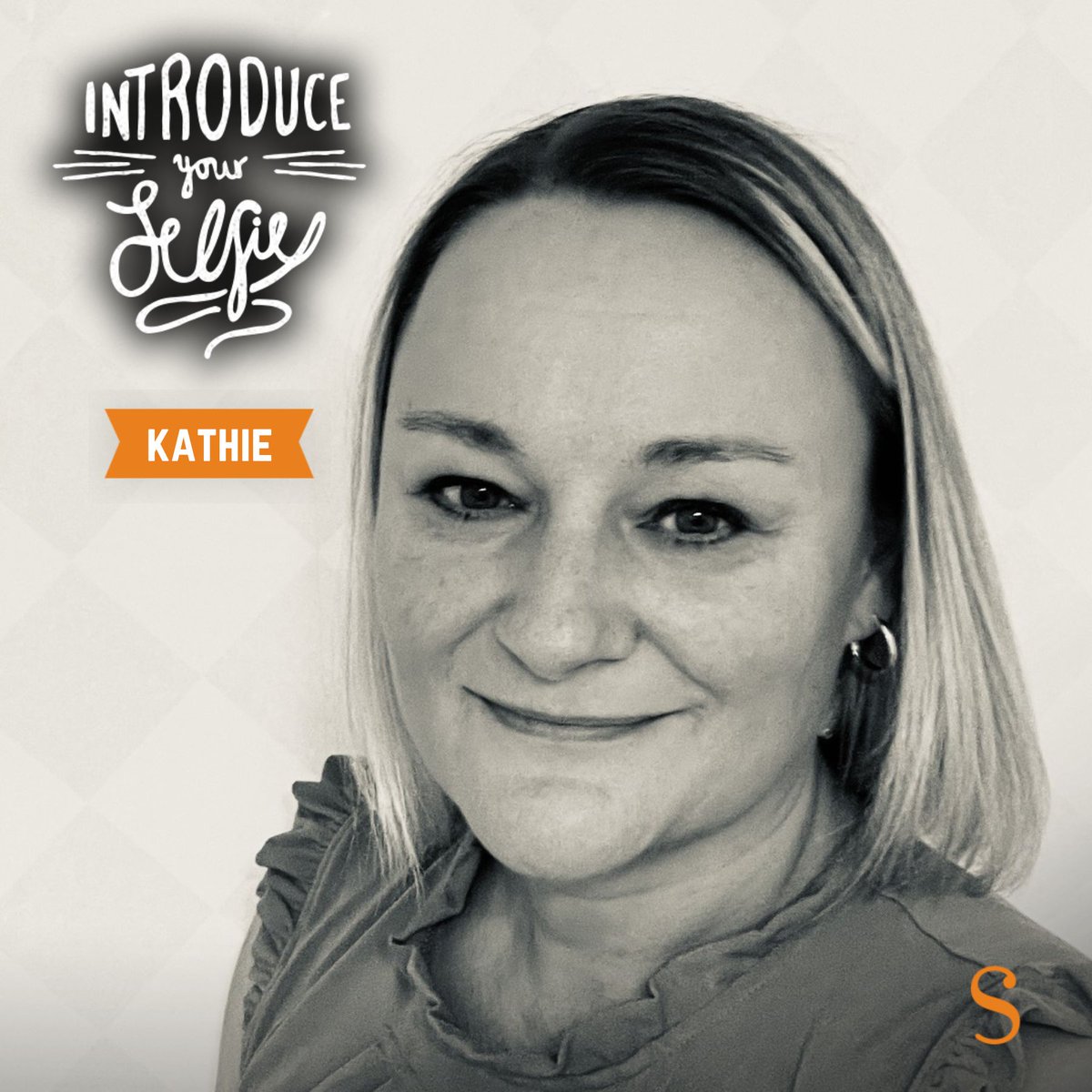 Mom | Former Wrigley Field Usher | Lake Dweller

This week we’re excited to welcome Kathie to the Simantel team as an Art Director.
#IntroduceYourSelfie