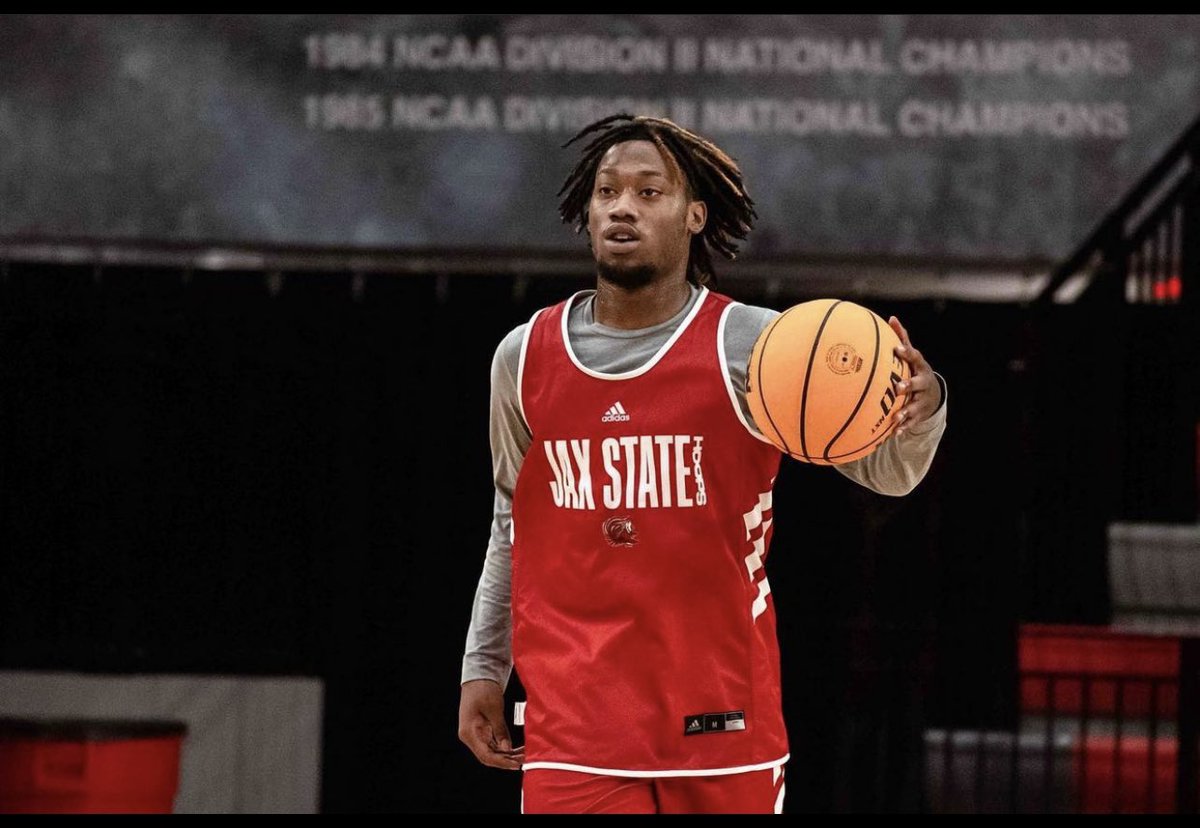 j0s3phpl4tt's tweet photo. Season is around the corner.. we running it back #ASUNchamps #thehungerisreal https://t.co/CESVbOfg7A