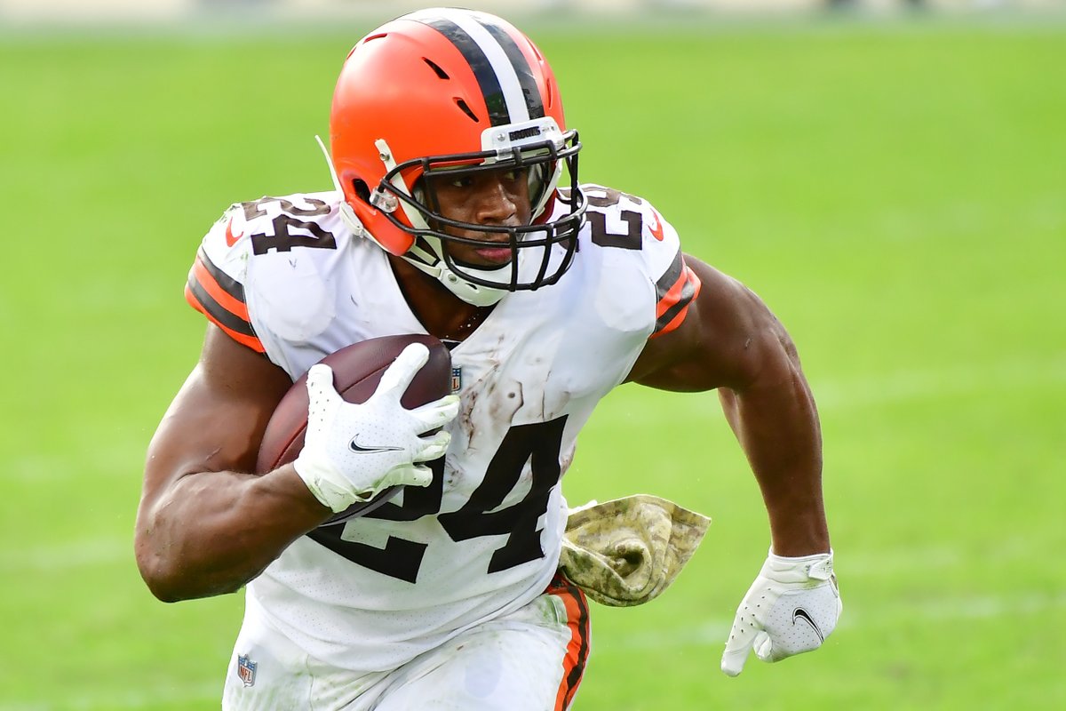 CBSSports's tweet photo. Only player in NFL w/ 100+ scrimmage yards in each game this season:

Nick Chubb https://t.co/YlXWs2q9w4