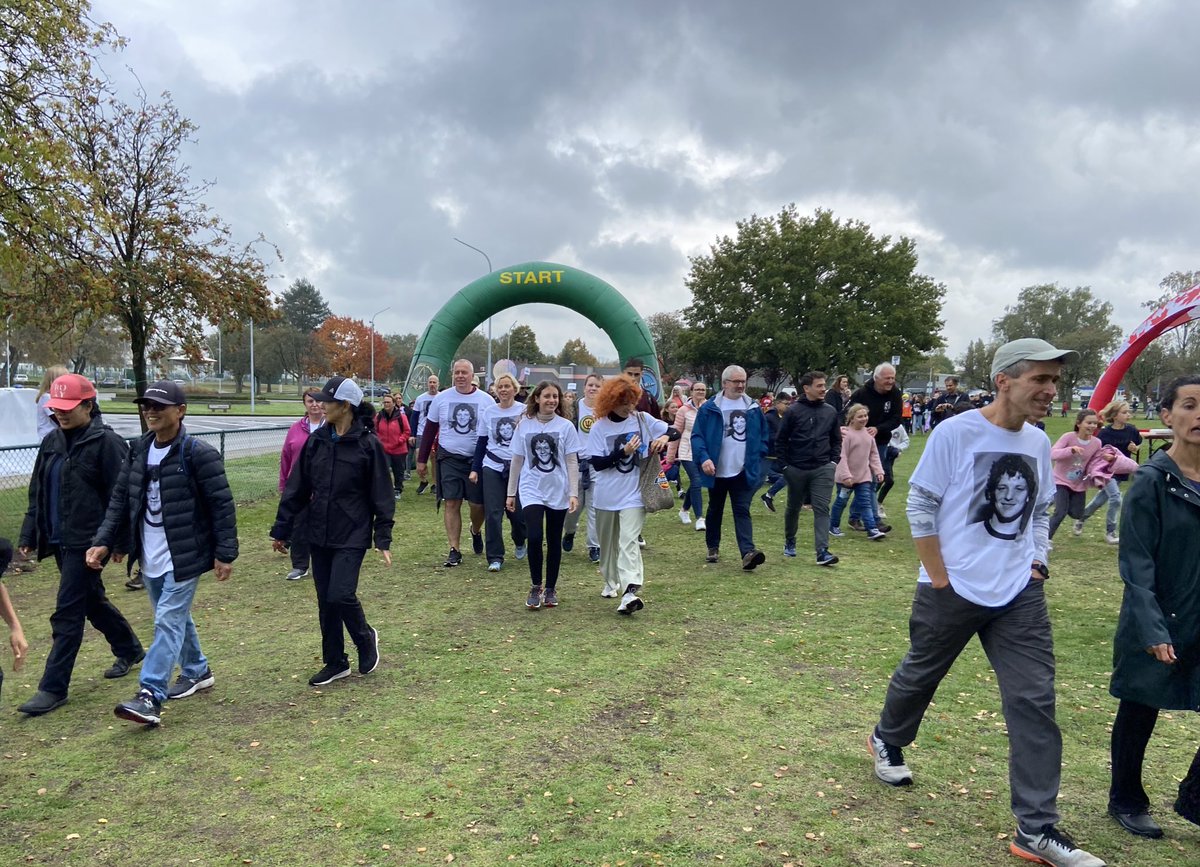 CAF_FAC_Europe's tweet photo. Aujourd’hui les 🇨🇦Canadiens 🇨🇦et🇨🇦Canadiennes 🇨🇦ont tenu la #courseTerryFox au SHAPE, en Belgique! Fier de notre héros canadien, nous avons invité nos #Allies et les écoles à courir ou marcher pour #vaincrelecancer par la recherche et promouvoir une bonne santé! #NousSommesOTAN https://t.co/cThRYBq8Sb