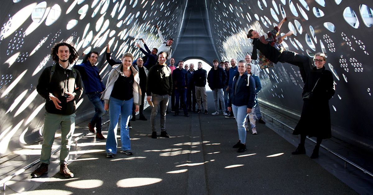 Wat kunnen we leren van onze #zuiderburen op het gebied van #architectuur? Heel veel ontdekten wij tijdens onze #bureauexcursie. #cohousing... #biobased ..#collectiviteit