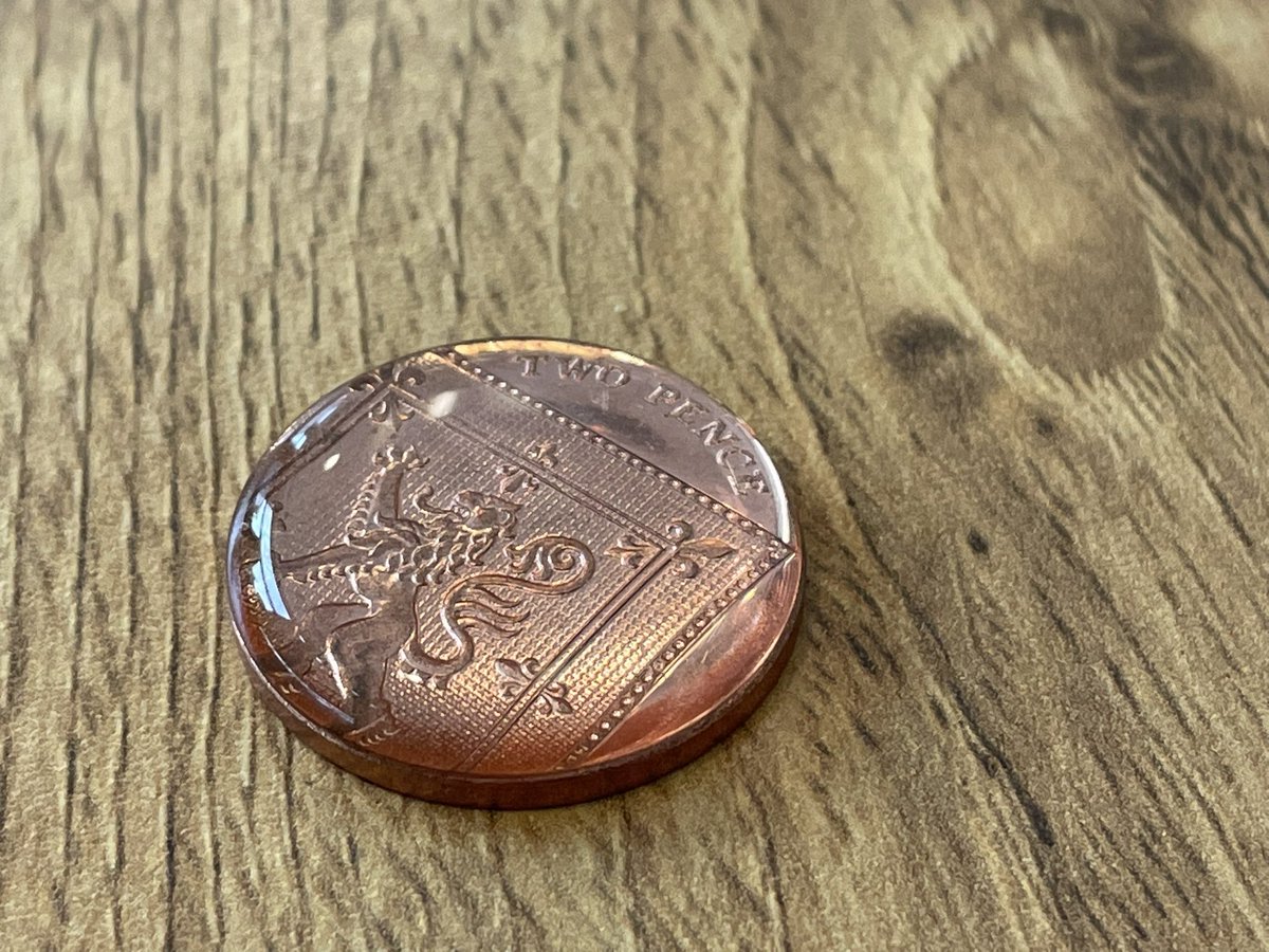 How many drops of water can you fit on a 2p coin…?