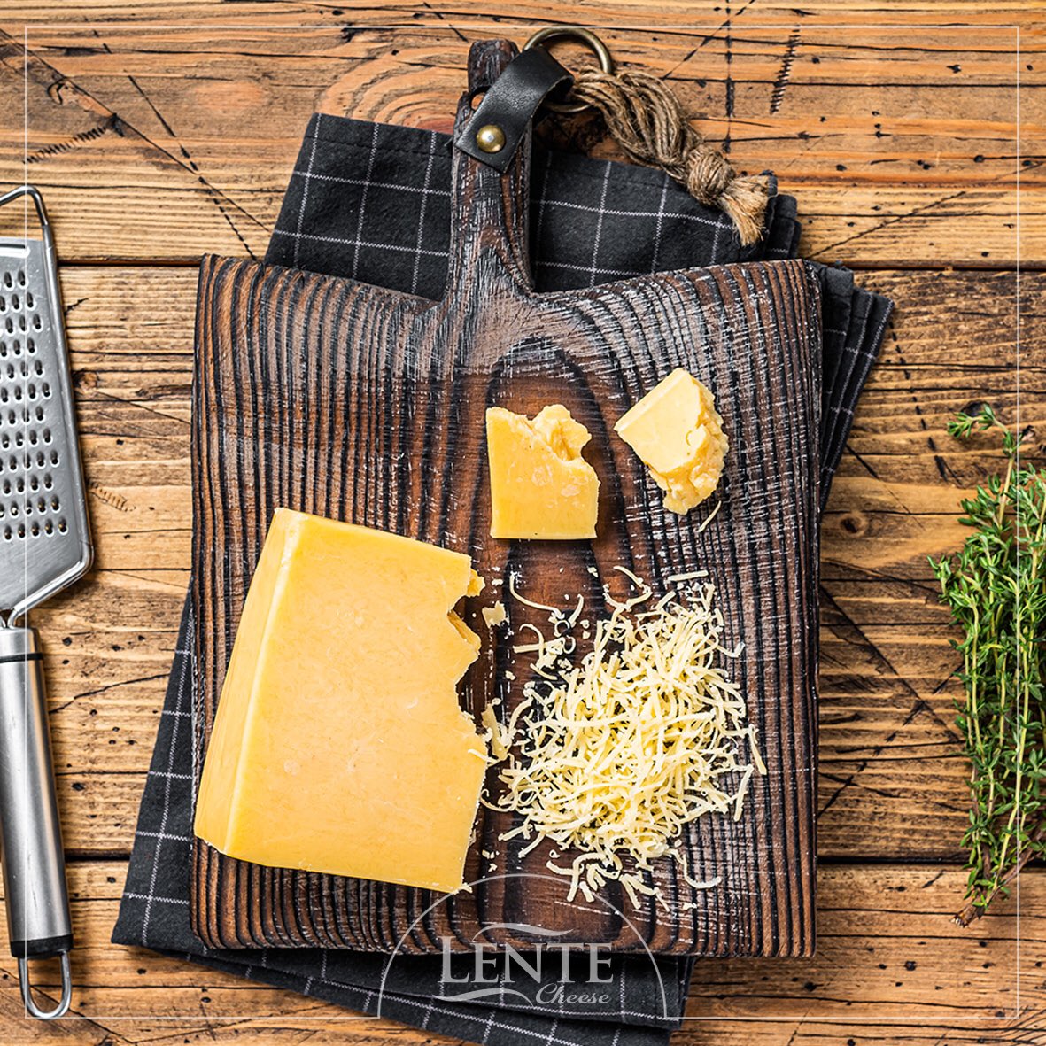 Damak tadınıza özel seçkin tatlar

#lentecheese #gurmelezzetler #gurmepeynir #peynirinenseçkinhali #peynir #muhtesemlezzetler