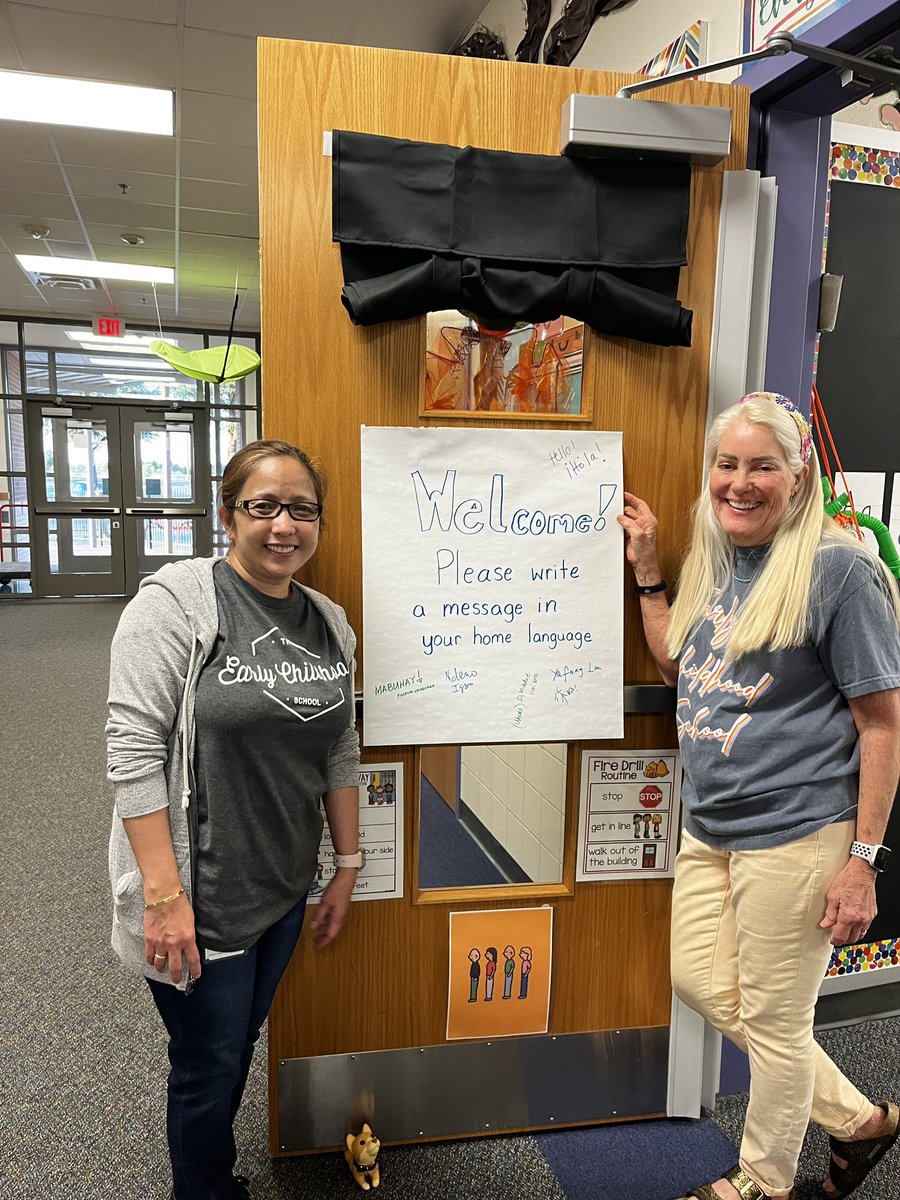 karenirons's tweet photo. Strengthening home and school connections as parents share their language at Curriculum Night @FISD_ECS @FISD_EB @KathyKnesek @FISDmadetoshine #Language_Connections @friscoisd https://t.co/02Pa2UvJ8p
