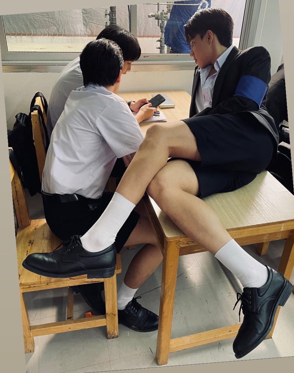 khaotunqg's tweet photo. category is LEGS #TheEclipseSeriesEP10 https://t.co/fc0PBQ5Kah