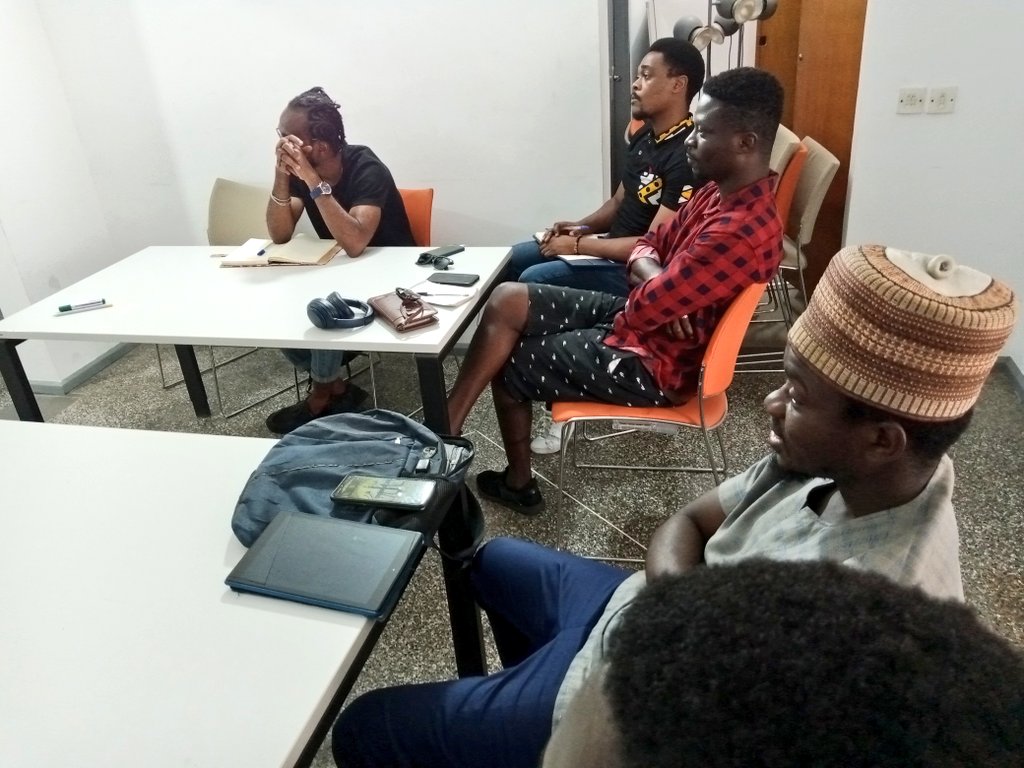 GhPoetryFest's tweet photo. Writing in Ghanaian Pidgin workshop facilitated by Fui Can-Tamakloe @FCTamakloe 
#PaGya2022 #GhPoetryFest @writersPG https://t.co/OM6Xf8MN0L