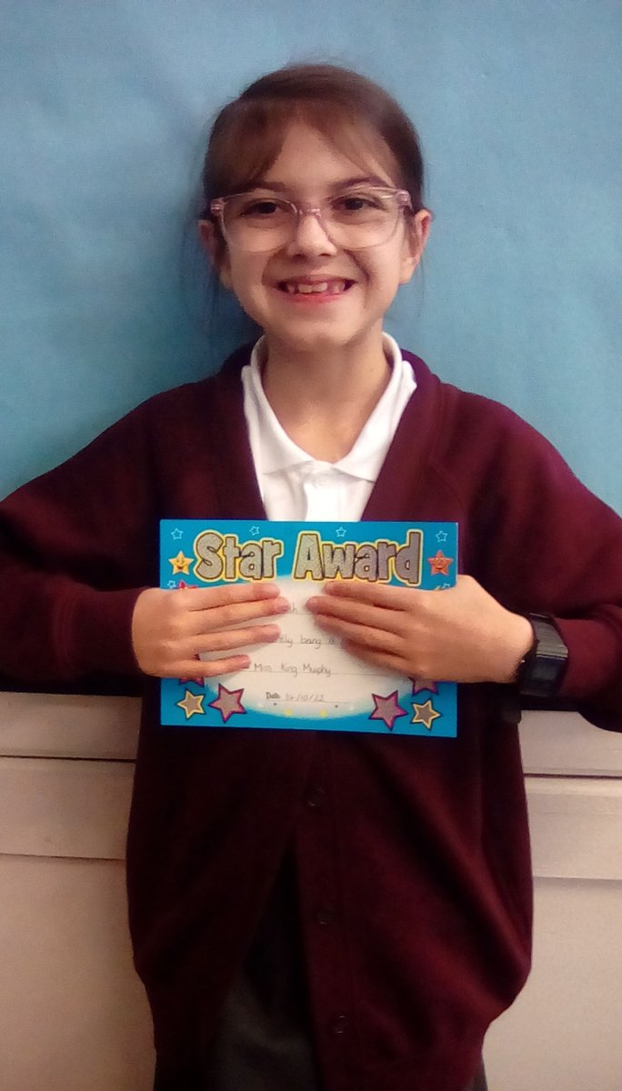 VDysonclass's tweet photo. 🌟STAR OF THE WEEK🌟
This week our Star Award goes to...
Farrah 💫 
Well done for being an amazing role model and always showing you are ready to learn! https://t.co/p52vxXACmS