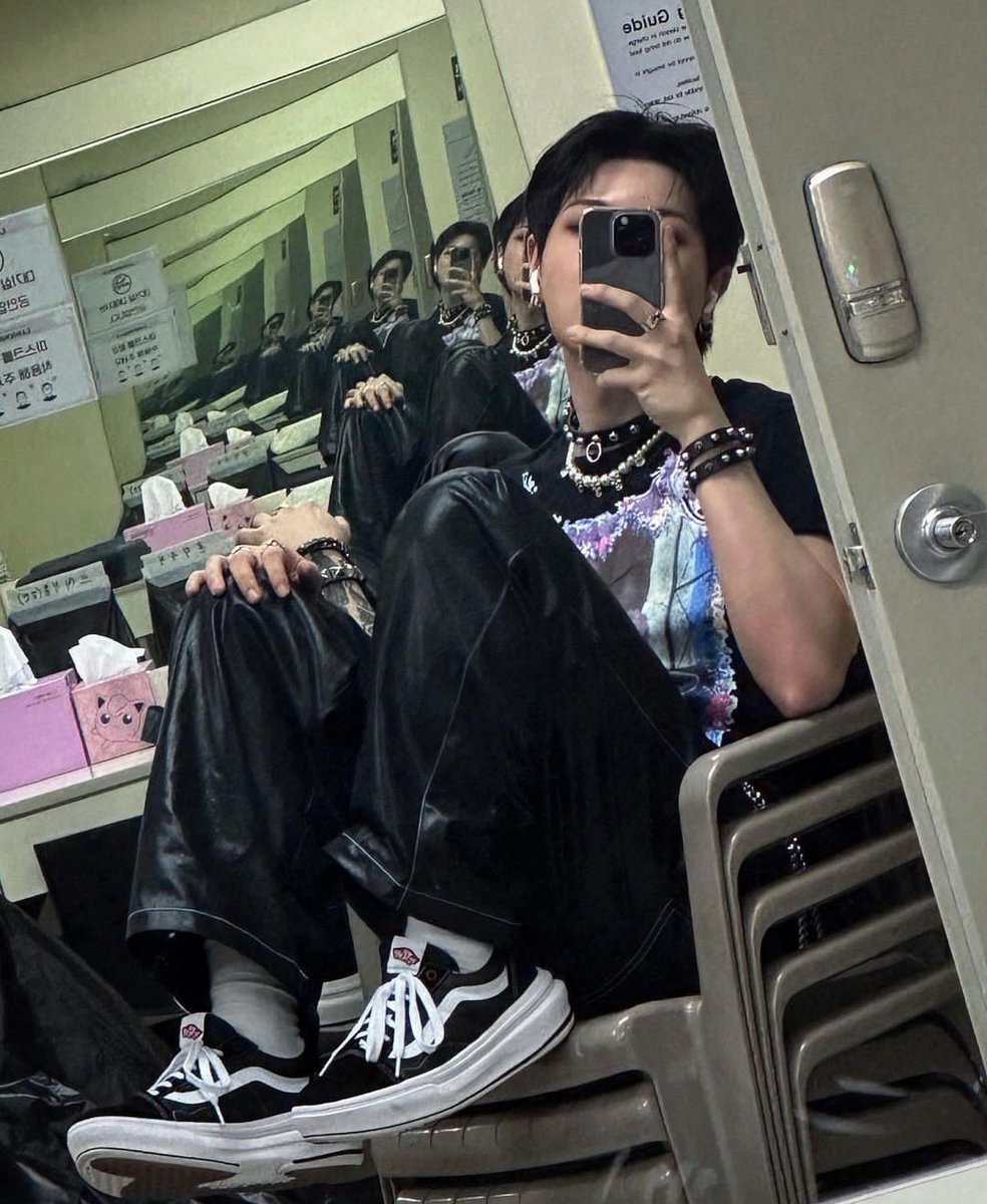 dhssource's tweet image. #한세 221014 ig update