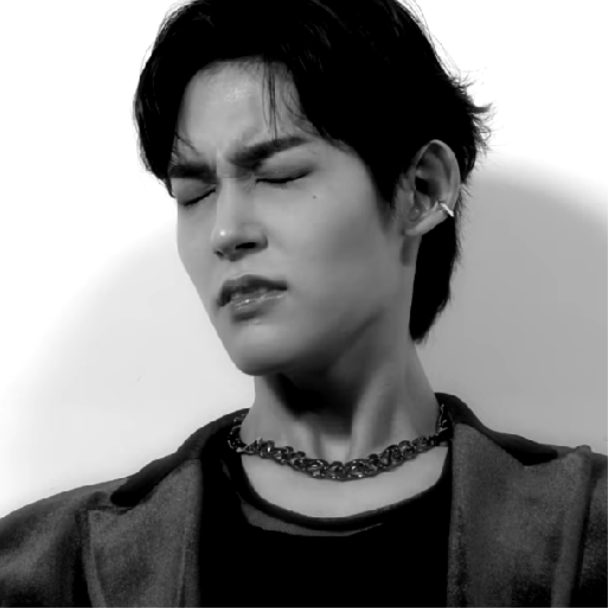 nineiph's tweet photo. I'm afraid of not hearing you calling my name 🥺

[i-CODE] NINE.i (나인아이) - 'BAD IDEA' DANCE COVER | Original song by.문빈&amp;산하(ASTRO)

🔗 https://t.co/2kPiF3nRsB

@NINE_i_Firstone #NINEi #나인아이 #i_CODE #EDEN #SEOWON #이든 #서원 #FirstOne #dancecover https://t.co/JTKTFURG7l