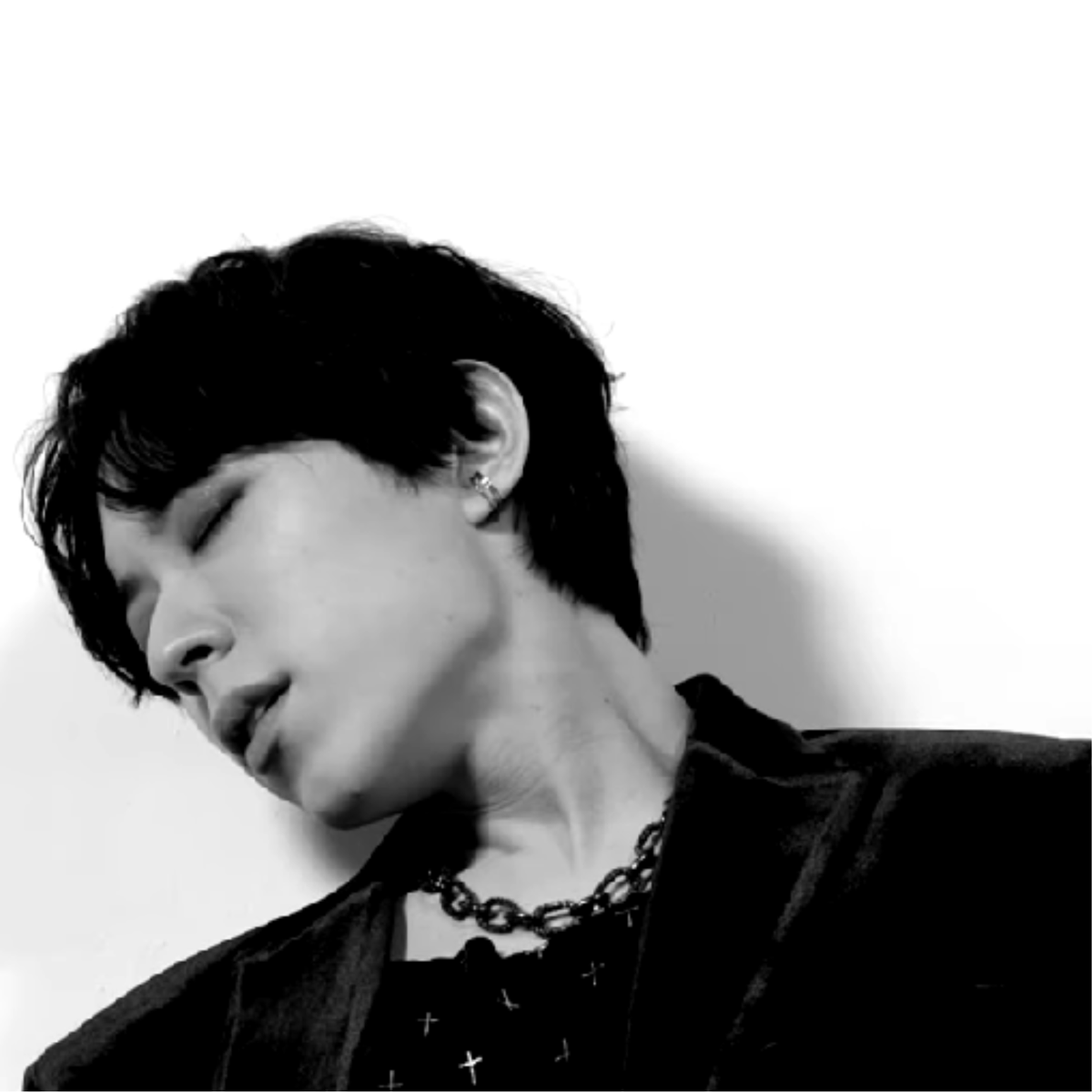 nineiph's tweet photo. I'm afraid of not hearing you calling my name 🥺

[i-CODE] NINE.i (나인아이) - 'BAD IDEA' DANCE COVER | Original song by.문빈&amp;산하(ASTRO)

🔗 https://t.co/2kPiF3nRsB

@NINE_i_Firstone #NINEi #나인아이 #i_CODE #EDEN #SEOWON #이든 #서원 #FirstOne #dancecover https://t.co/JTKTFURG7l