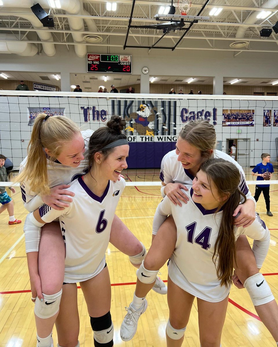 Red Wing Volleyball tweet media