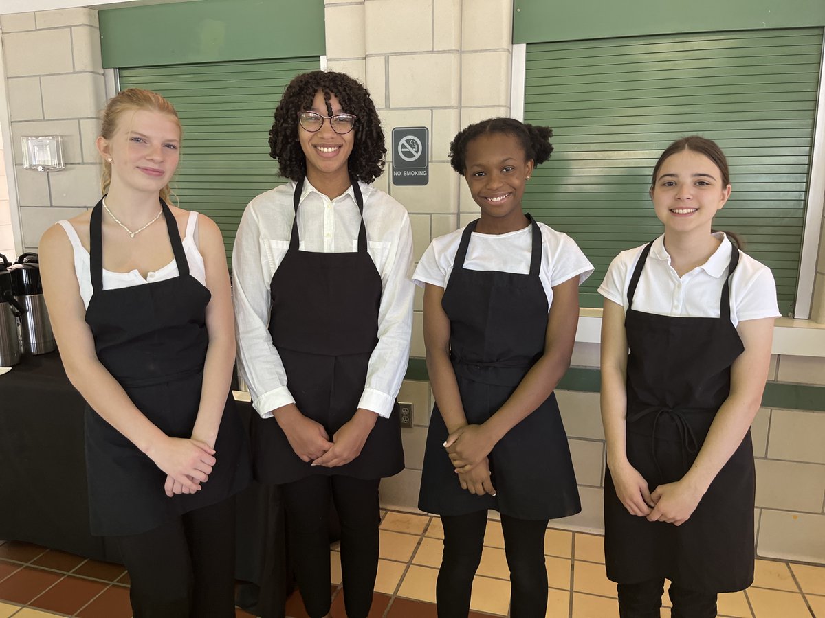 H2O #volunteers served food and tea at the Lakewood Chapter of the League of Women Voters celebration of their 100th year anniversary. #ServicetotheCommunity and democracy go hand in hand!
