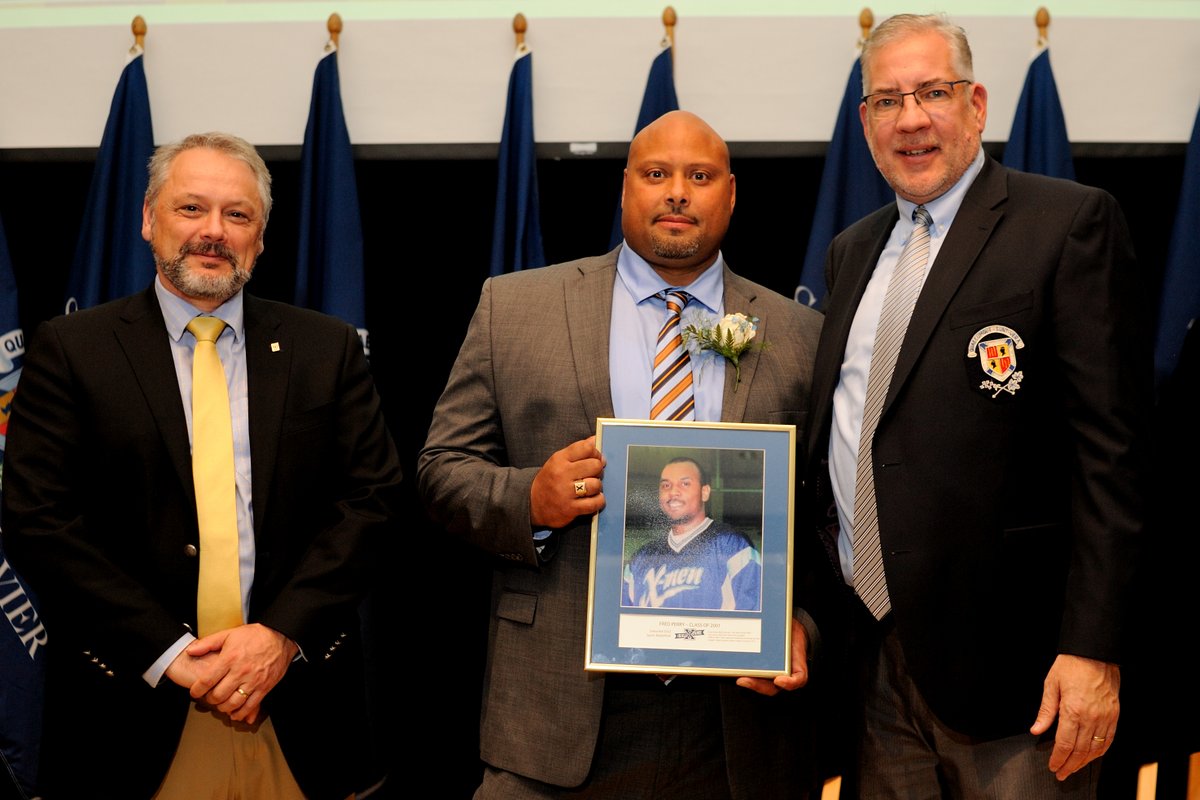 StFX Athletics (@stfxathletics) on Twitter photo Hall of Fame: STFX President Andy Hakin & AD Leo MacPherson present Maurice Carvery with the STFX Sports Hall of Fame induction frame for his cousin Fred Perry, a standout X-Men Basketball star from the Class of '01. Congrats Fred! <a href="/XMenBasketball/">X-Men Basketball</a> Hall of Fame: STFX President Andy Hakin & AD Leo MacPherson present Maurice Carvery with the STFX Sports Hall of Fame induction frame for his cousin Fred Perry, a standout X-Men Basketball star from the Class of '01. Congrats Fred! <a href="/XMenBasketball/">X-Men Basketball</a>