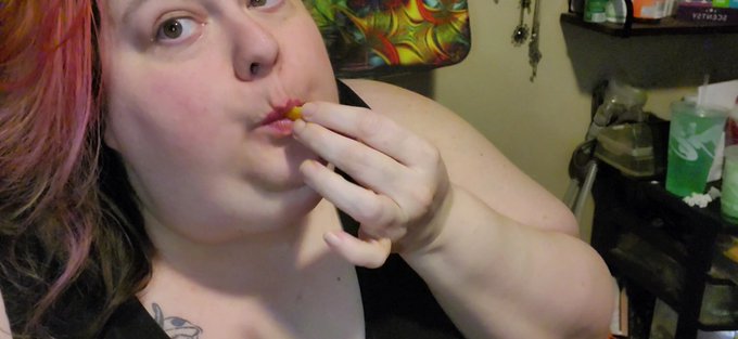 Good morning. Time to get my fat bitch on https://t.co/kFsszQBRix<a href="/tag/ssbbw"class="tags"><span>#ssbbw</span></a><a href="/tag/onlyfans"class="tags"><span>#onlyfans</span></a><a href="/tag/contentcreator"class="tags"><span>#contentcreator</span></a><a href="/tag/fatgoddess%20"class="tags"><span>#fatgoddess </span></a>