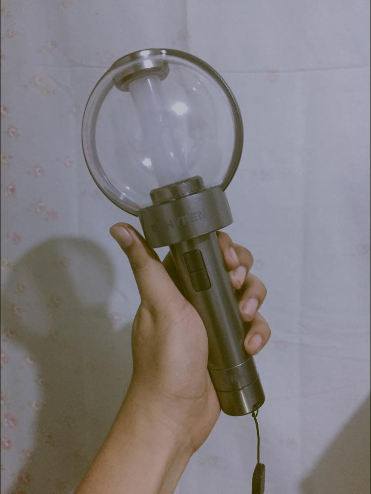 vic ⟬⟭ ⟭⟬ ⁷ 𖧵 ᴱᴺ⁻ BTS TIX SECURED CUTIE🙏 tweet media