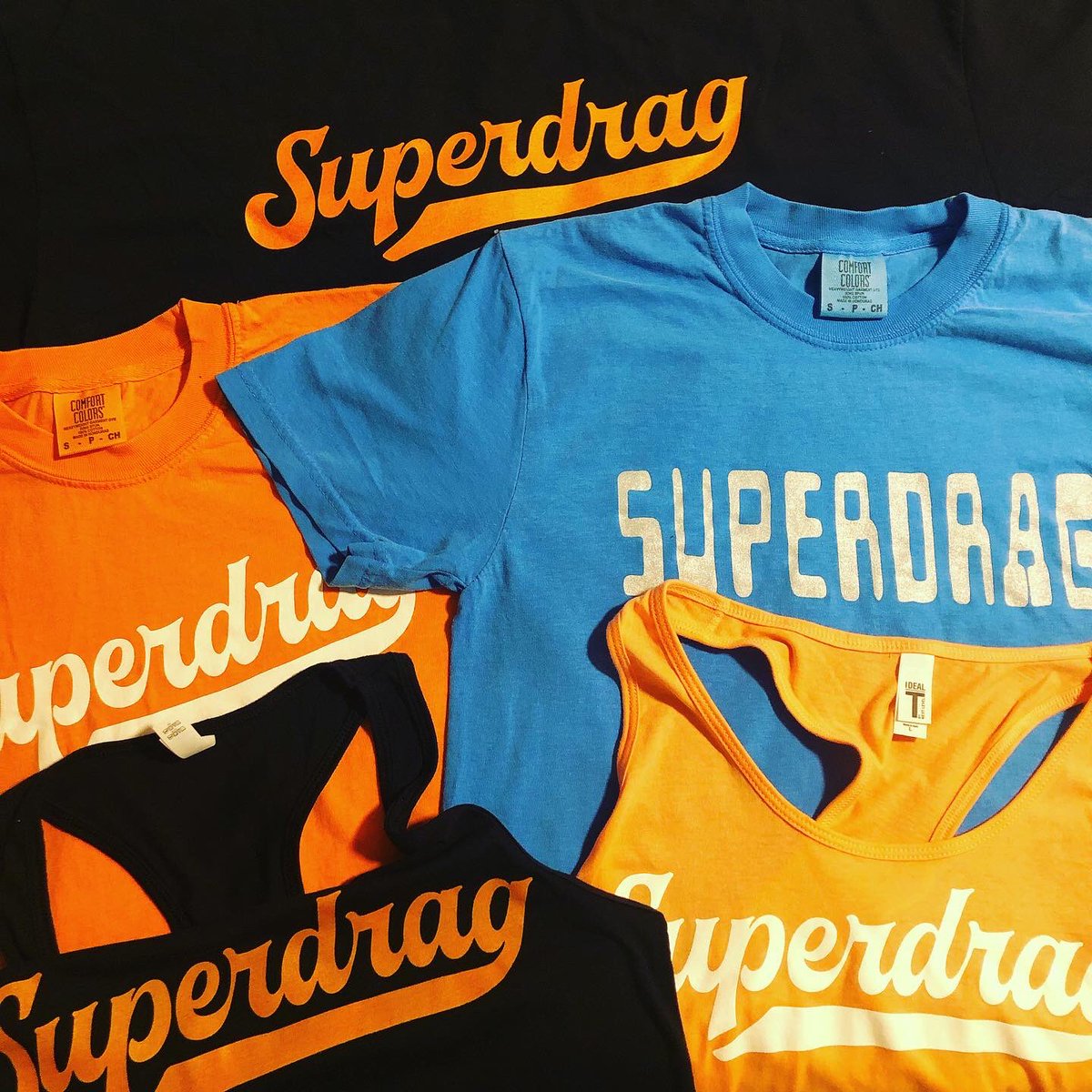 superdrag_sound's tweet image. Maybe you couldn't make it to @SecondBellFest but you can still visit #MerchWorld !!!
superdrag.limitedrun.com All 5 shirts still available, @Draplin posters while supplies last, plus small quantities of 4 of the ITVODS vinyl variants!!! #Superdrag