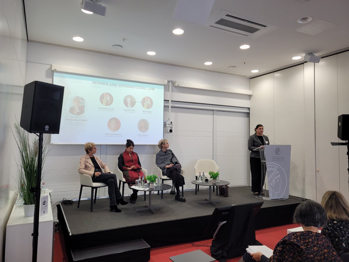 MPI_Luxembourg's tweet photo. @LN_Ruiz chaired the last panel of the #WILConference with talks on #Women and: #ClimateChange, #NatureLoss & #Pollution (@PatriciaMbote1 & @OdhiamboOdhi1); #Migration (Prof Natarajan); #LawoftheSea (Prof Papanicolopulu), and #WomensHealth under #IntLaw (@AE_Yamin & Prof Negri) https://t.co/hXmhhBlDSg