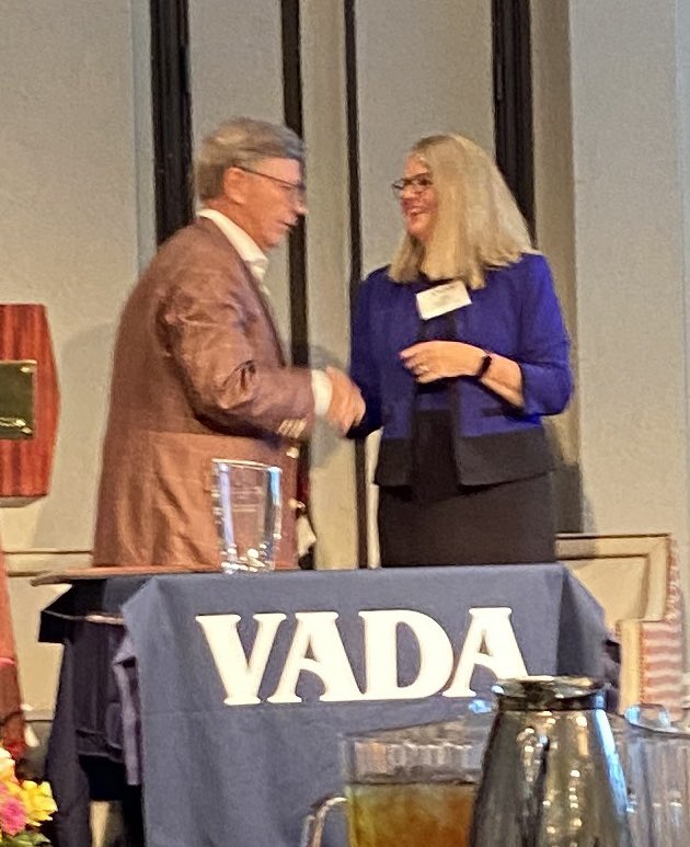 Thanks for the warm welcome VADA at your Annual Meeting and congrats to John Shea receiving Civility and Professionalism Award. @VADAdefense @MandHLaw @allenandallen