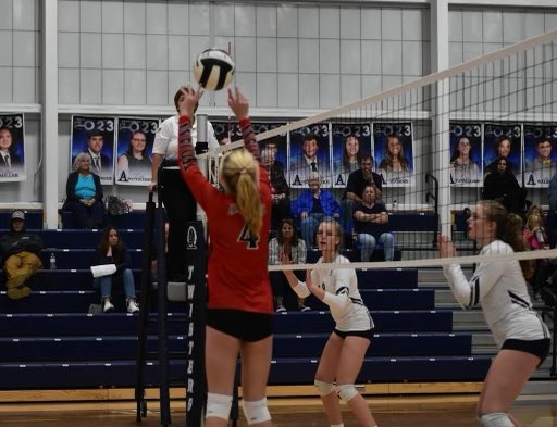 CoachLaker's tweet photo. Congrats to this girl!! In last night’s loss, she crossed the 1,000 assist mark for her career!!! Congrats @oliviabt06 💙 I couldn’t be prouder of you and everything you continue to achieve! No one has worked harder to get where you are now! @ihsvca @ihsaavb https://t.co/luKy4iDcep