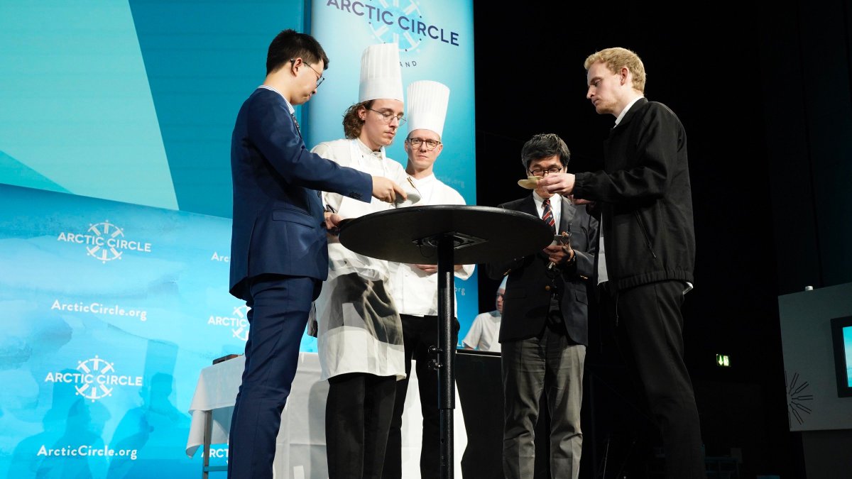 arcticcircleorg's tweet photo. Food tasting on stage ✅
#ArcticCircleFoodFestival
#ArcticCircle2022 https://t.co/JDn93G3LhX