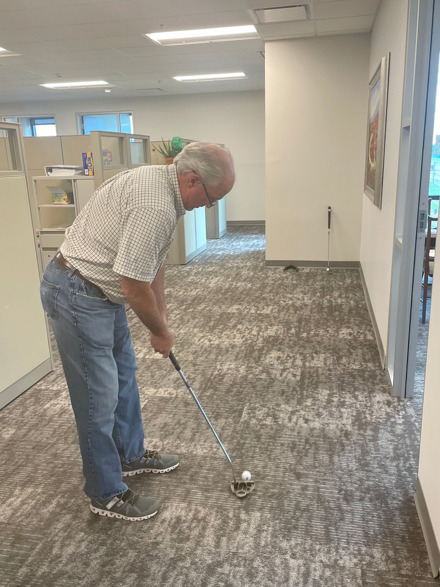 MCLCPAs's tweet photo. TGIF! Nothing like a friendly game of golf in the office. ⛳ Wanting to join our team? Visit https://t.co/g7b4h12ETX for information about our career opportunities. https://t.co/Tet5ed0Cu3