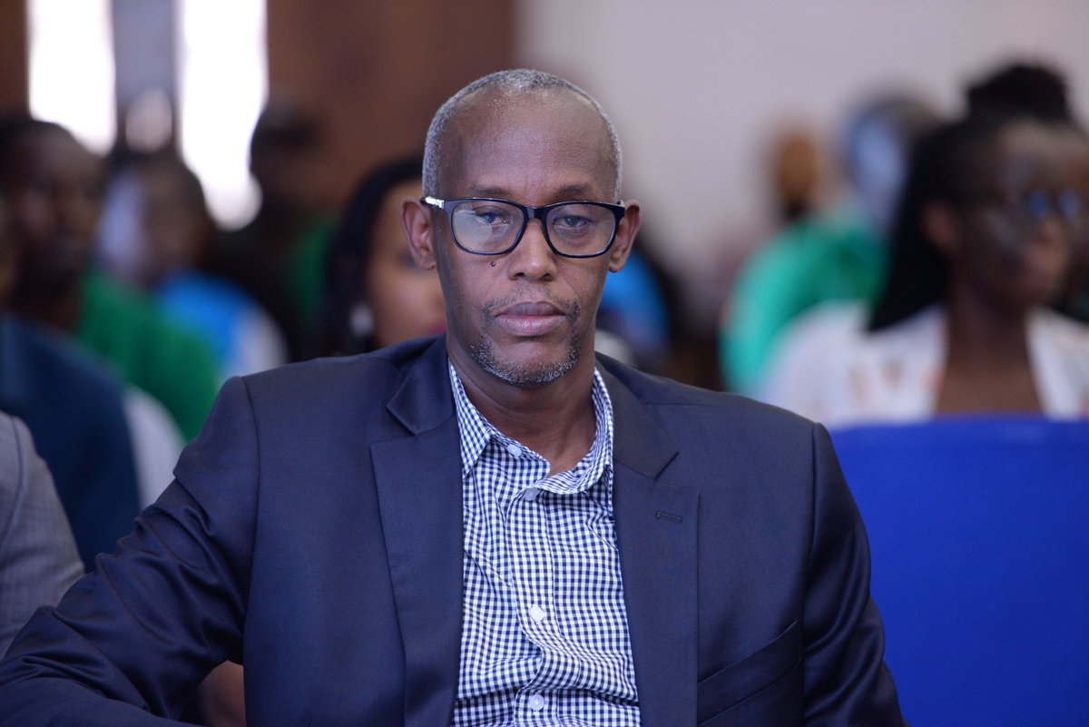 rwandastandards's tweet photo. He commended the @PSF_Rwanda for good collaboration and commitment to implement standards, as the journey made together has resulted in enormous achievements including more than 750 certified products, industry growth and internal trade and export promotion. #RwOT https://t.co/Wqf9NPkyrx