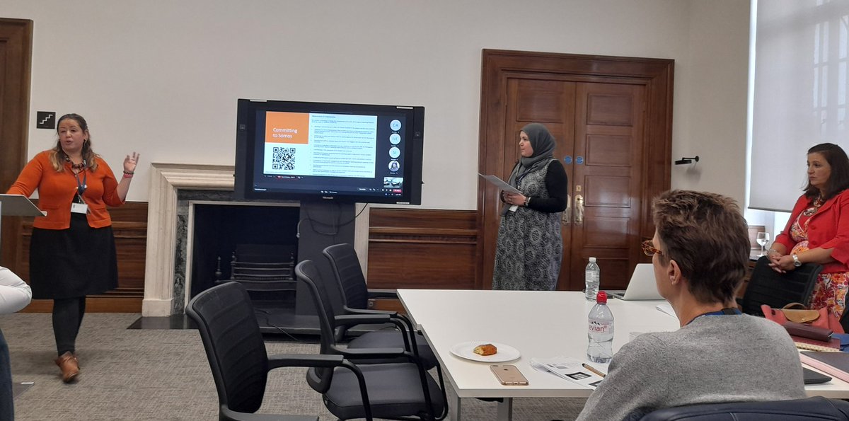 Ending an extremely busy week with the year 3 launch of the <a href="/LSPLambeth/">Lambeth Schools Partnership</a> Somos programme which supports our Portuguese speaking pupils to make excellent progress. <a href="/lambeth_council/">Lambeth Council</a> really is a wonderful place to work and learn.