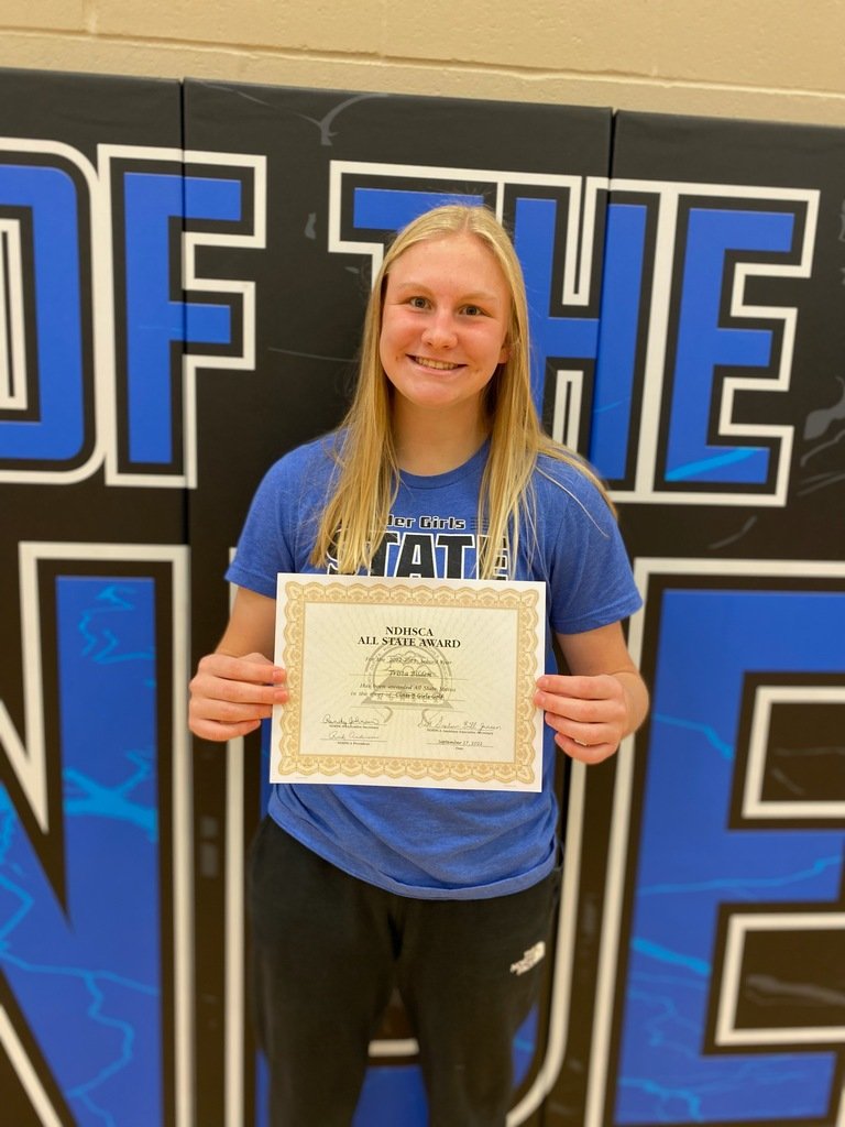 Congratulations to Trista Bilden on her selection to the 2022 NDHSAA Class B Girls Golf All State team! The top 10 finishers in the Class B State Tournament earn the title of All-State athlete. She is the first All-State golfer for the Thunder since 2010. Great job, Trista!