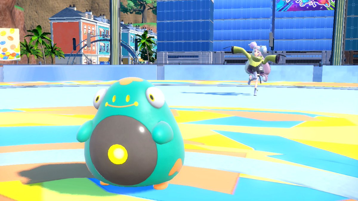 NintendoAmerica's tweet photo. Say hello to the new EleFrog Pokémon, Bellibolt!

Bellibolt expands its elastic body generating electricity in an organ that looks like a belly button. Overall, it's pretty easygoing and won’t notice an opponent until attacked. #PokemonScarletViolet

🐸 ⚡ https://t.co/z7lNKThsDX https://t.co/EUdcQcsUoA