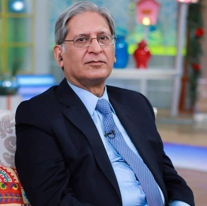 siasatpkk's tweet photo. The People's Party has suspended the party membership of Aitzaz Ahsan. Perhaps there is no room in Zardari's People's Party for a capable person like Aitzaz Ahsan. Congratulations to Aitzaz.
#MBBS #khyberpashtunkhwa #RanaSanaullah https://t.co/DZDOJuQ0wW